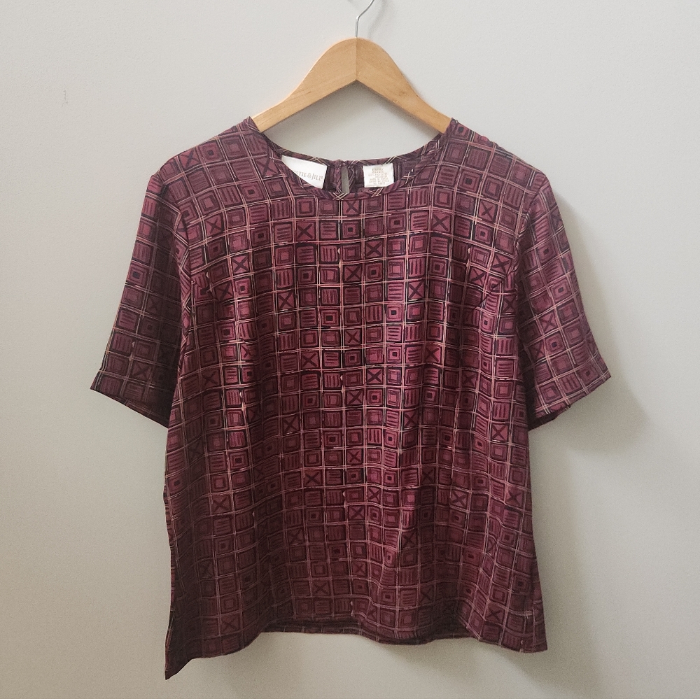 Christie & Jill Geometric Grid Print Blouse Burgundy Pink Short Sleeve Large